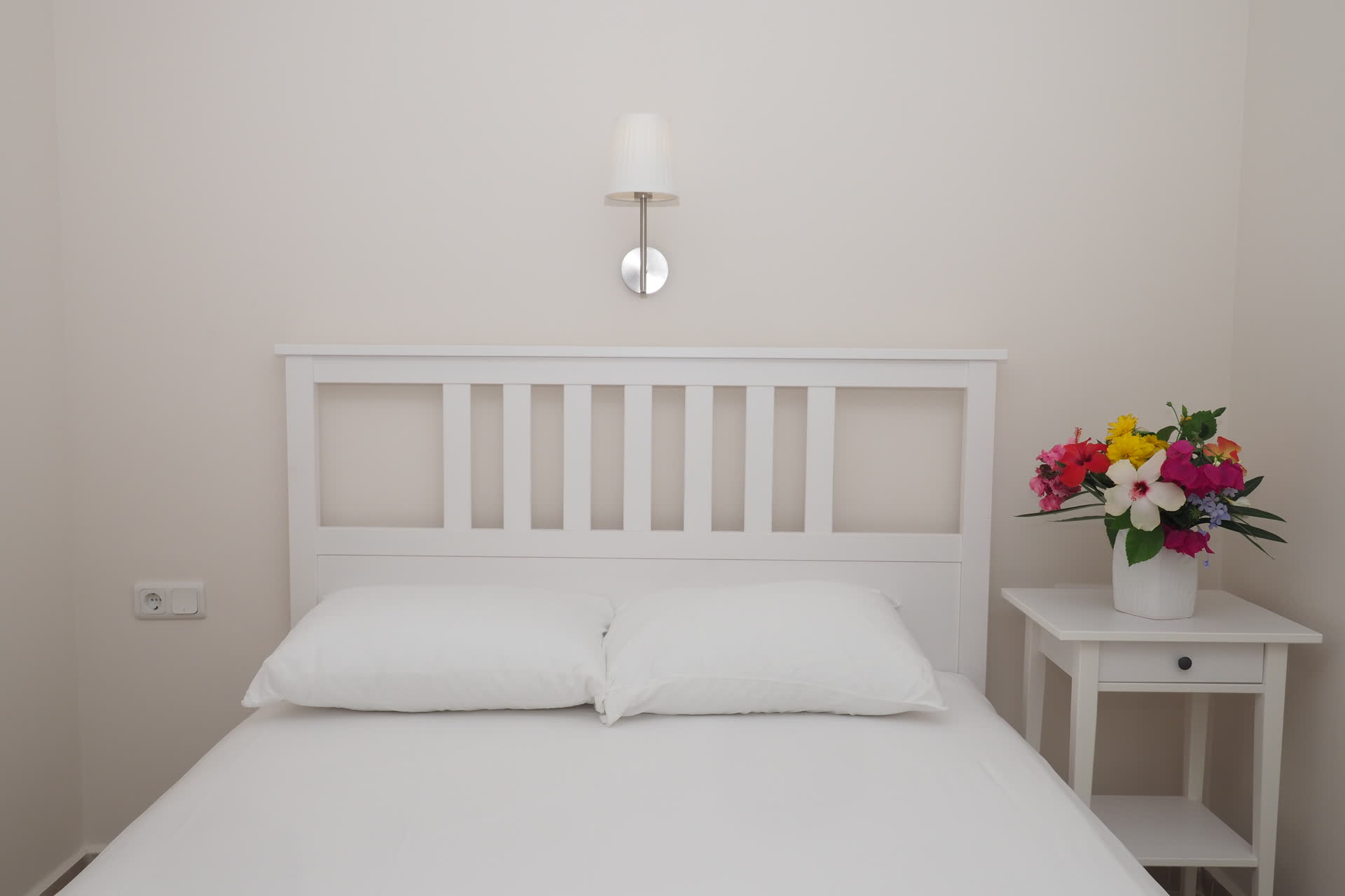 Picasso - bedroom1 - ArtApart Akyaka