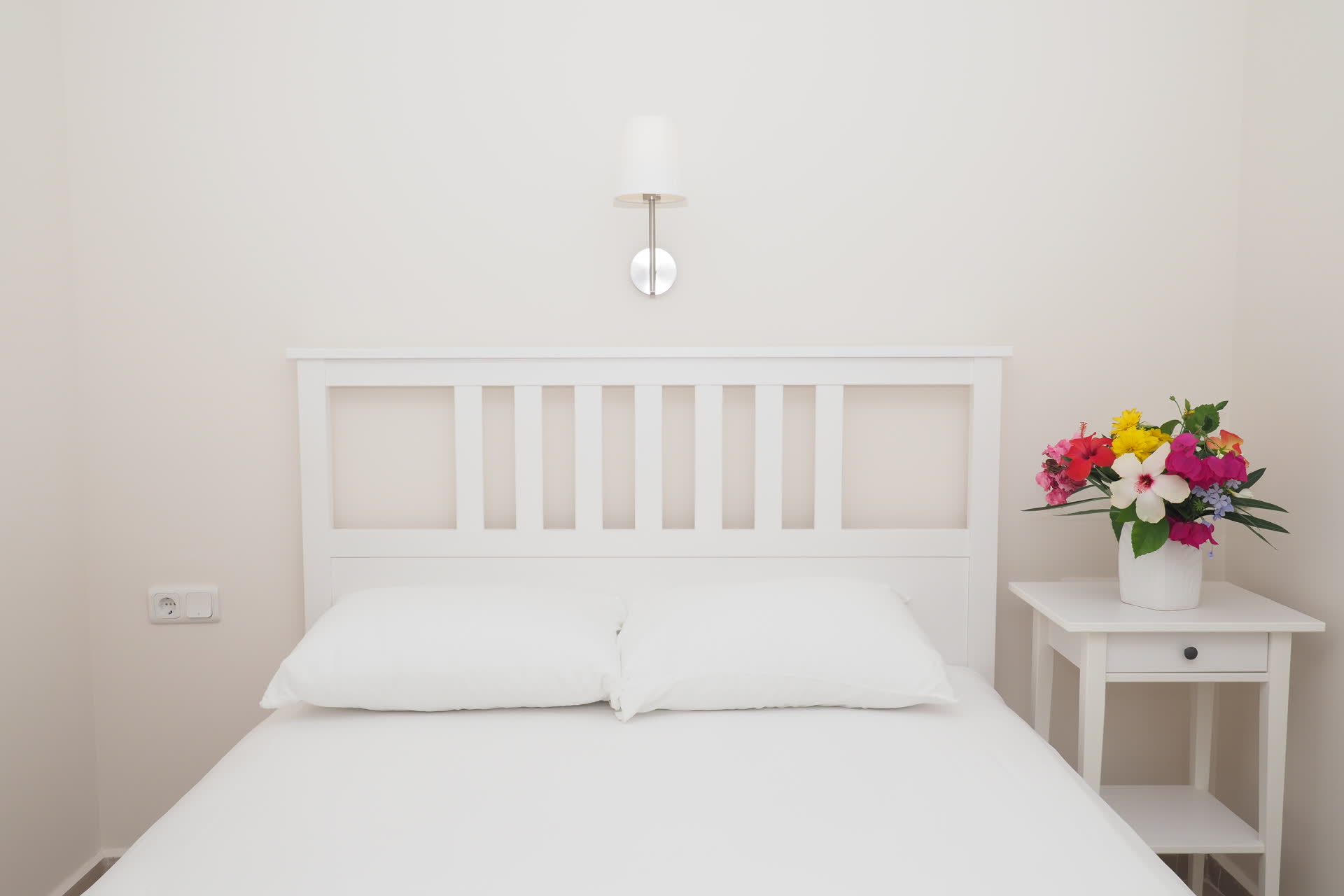 Picasso - bedroom1 - ArtApart Akyaka