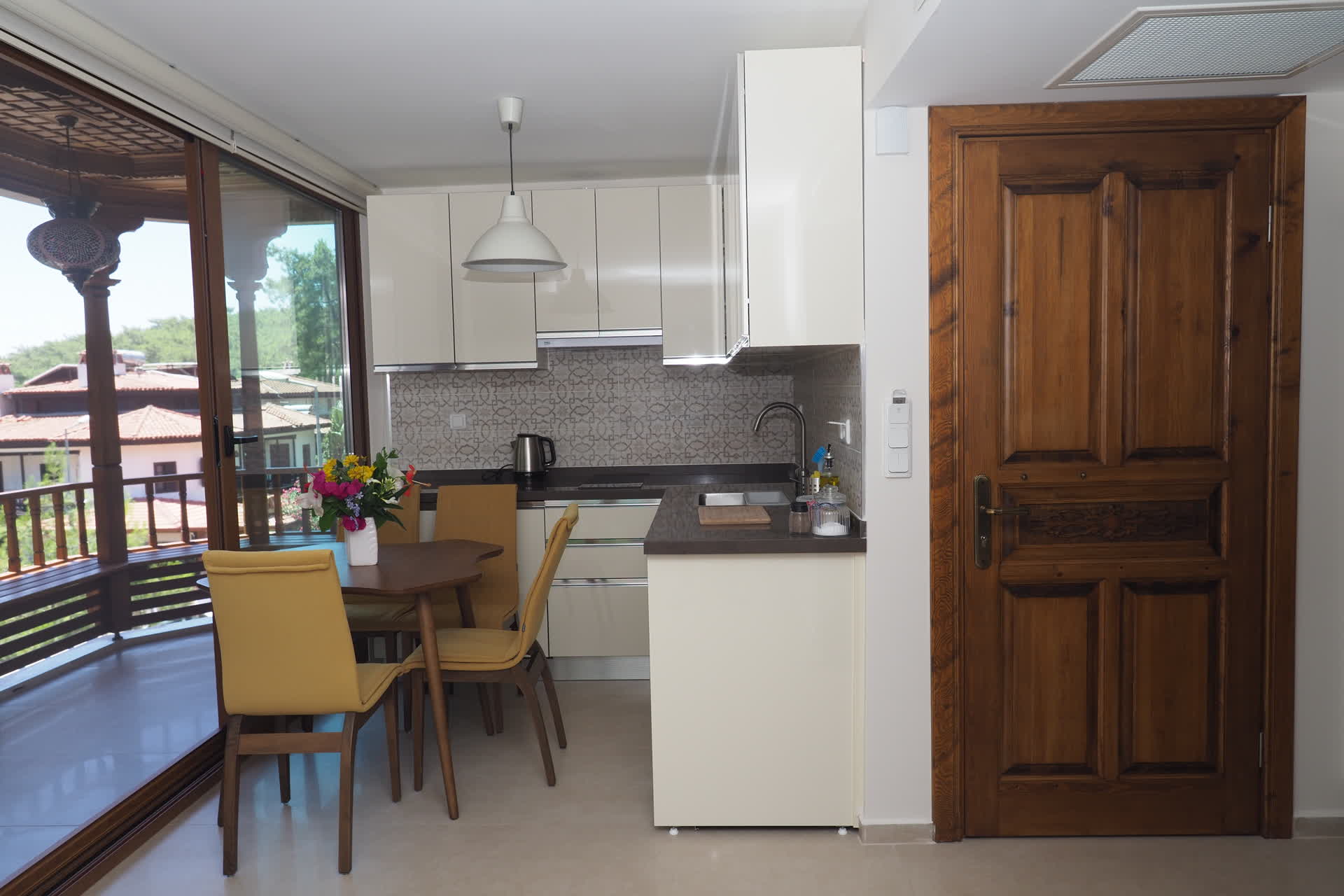 Picasso - lounge - ArtApart Akyaka