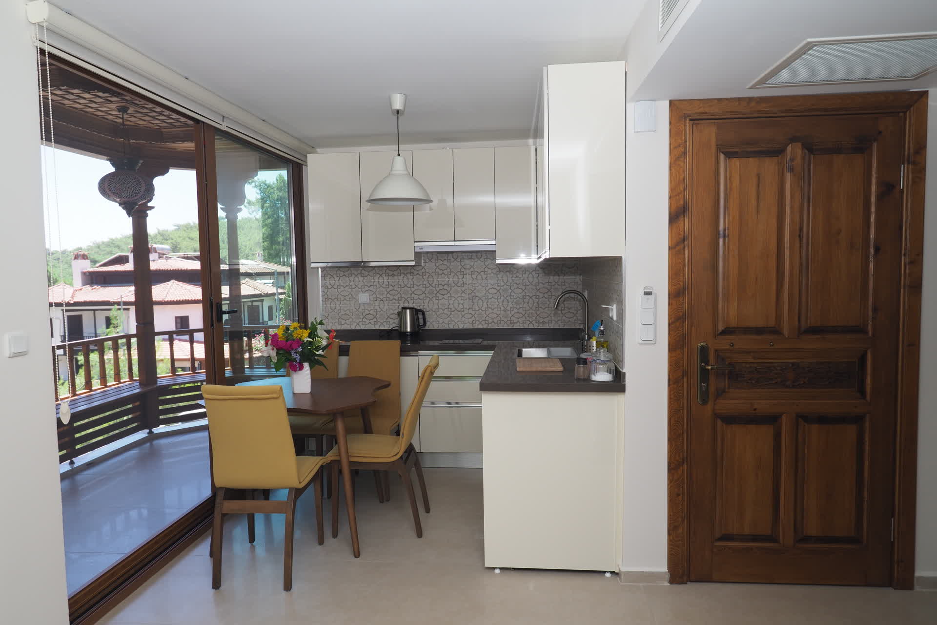 Picasso - lounge - ArtApart Akyaka