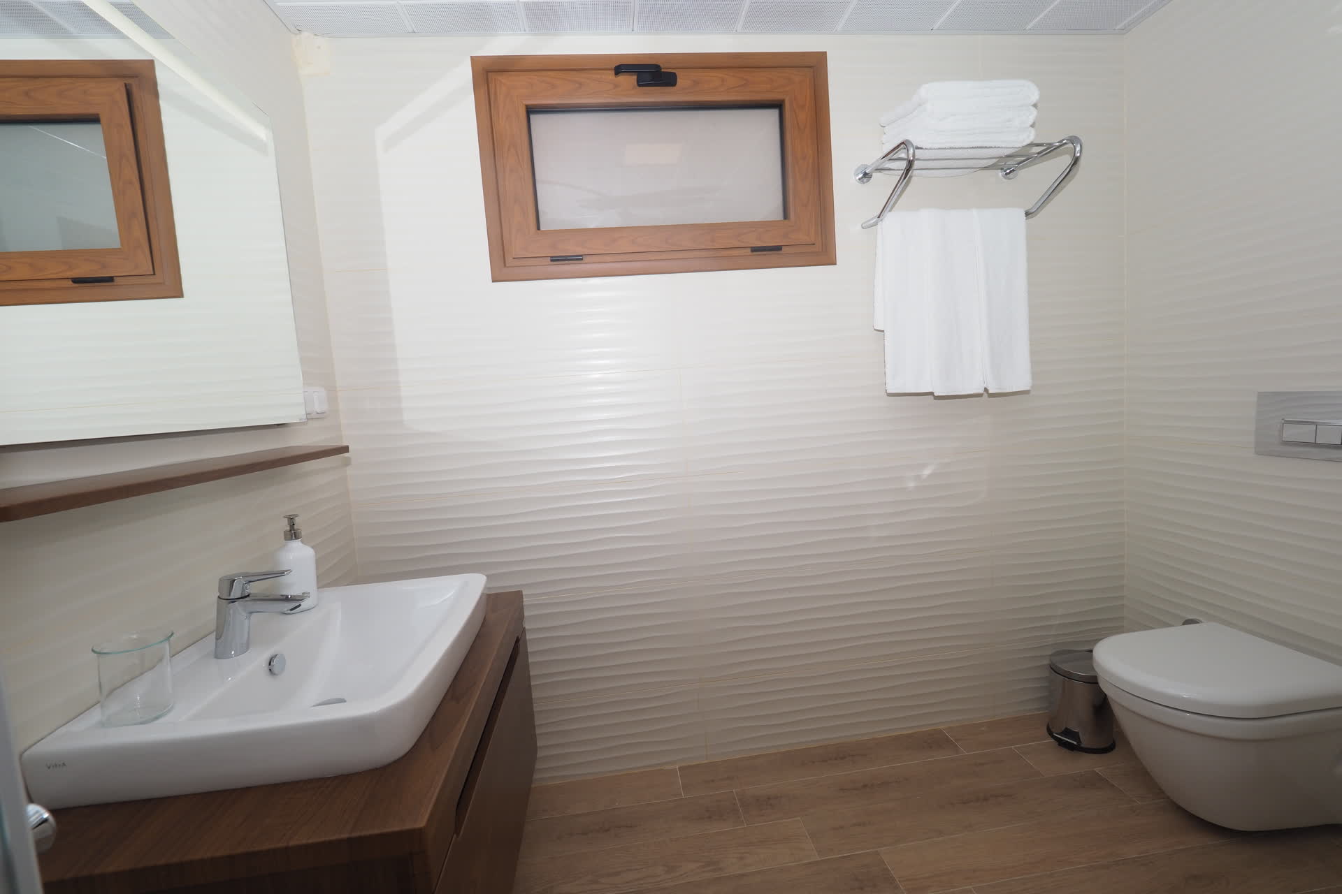 Dino - bath - ArtApart Akyaka