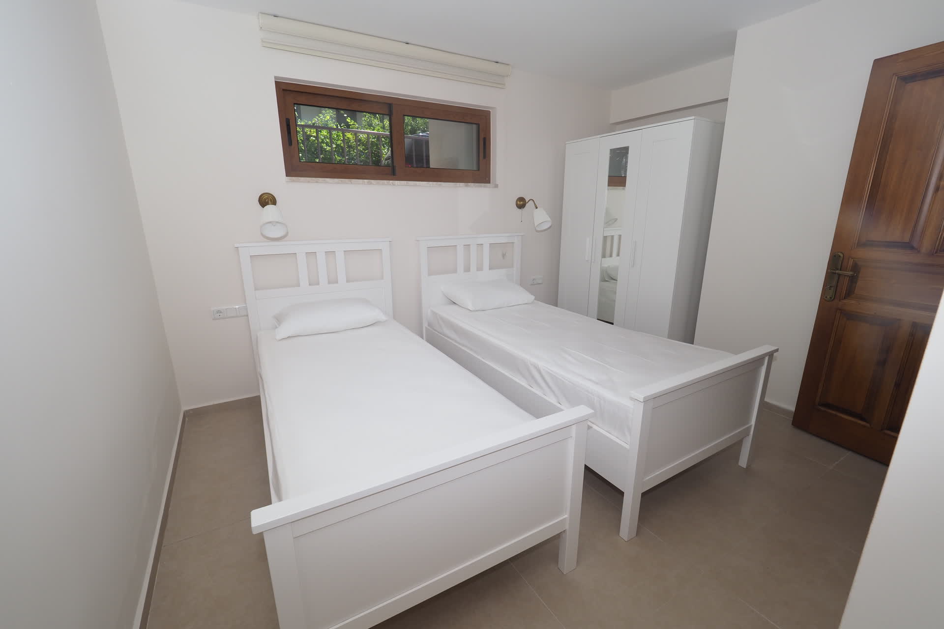 Dino - bedroom1 - ArtApart Akyaka