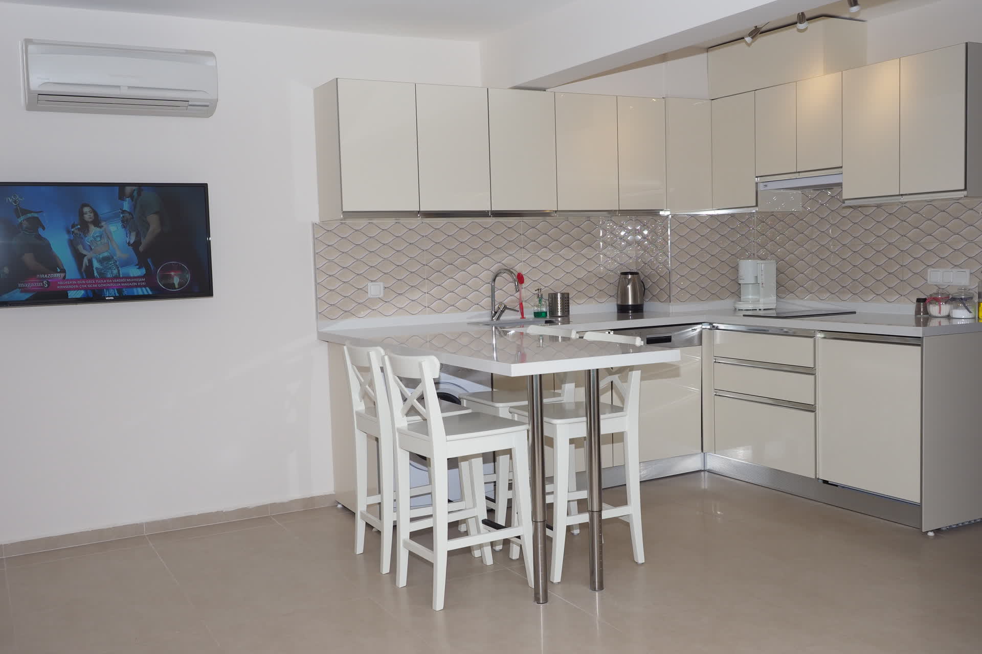 Dino - lounge - ArtApart Akyaka