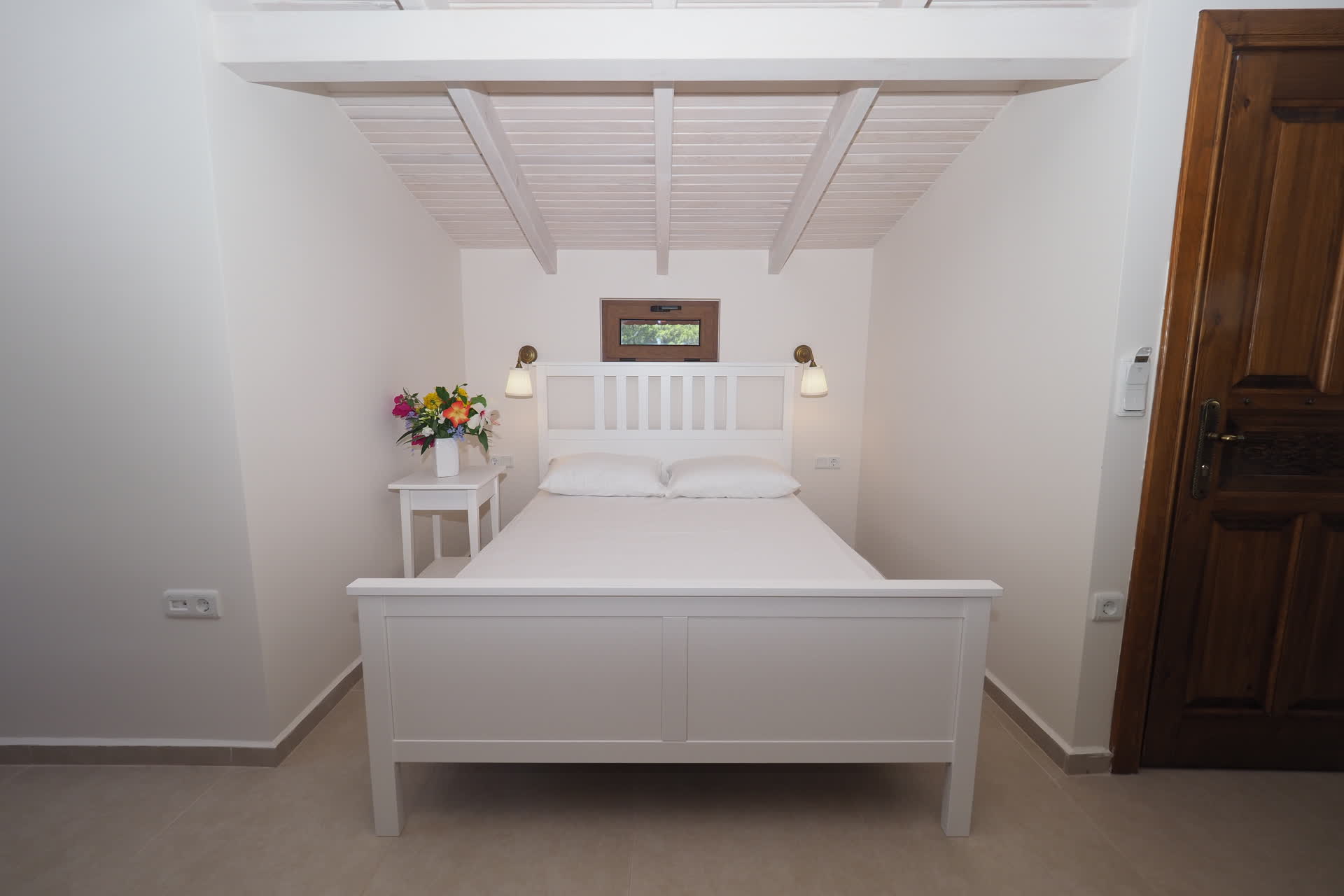 Klee - bedroom1 - ArtApart Akyaka